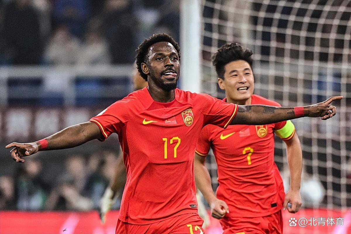 武磊头球破门+点球绝杀，那不勒斯遭遇联赛三连败的简单介绍